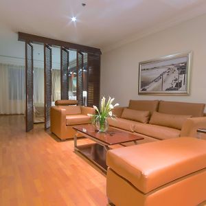 Deluxe Twin Suite